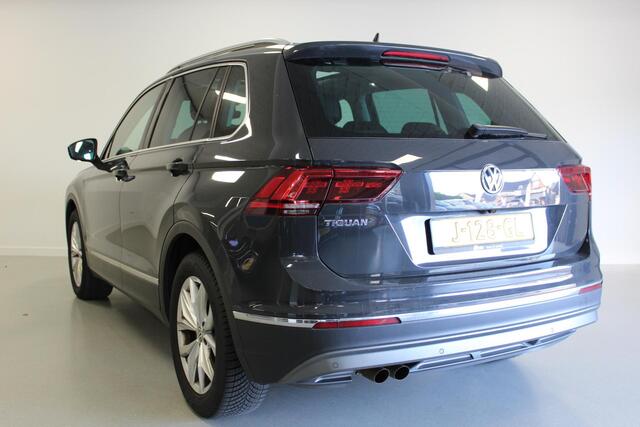 Volkswagen TIGUAN 1.5 TSI ACT Highline | DYNAUDIO | PANO-DAK | ACC | STOEL-VERW | CLIMA | PDC-V/A | CAMERA | SFEER |