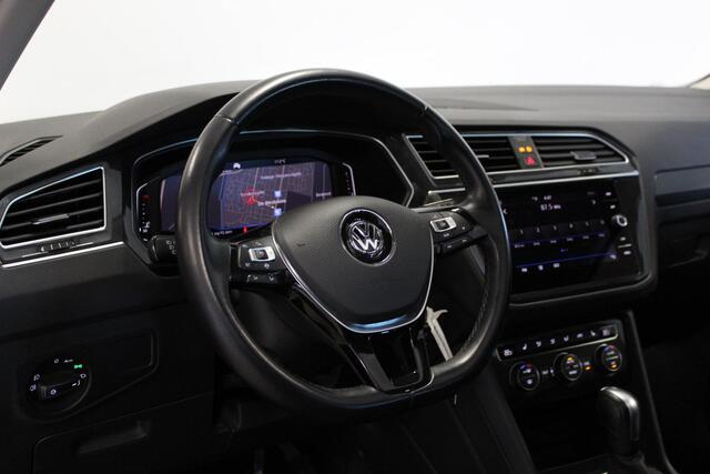 Volkswagen TIGUAN 1.5 TSI ACT Highline | DYNAUDIO | PANO-DAK | ACC | STOEL-VERW | CLIMA | PDC-V/A | CAMERA | SFEER |