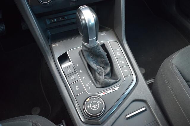 Volkswagen TIGUAN 2.0 TSi 180pk Automaat 4Motion R-Line Highline LED | Panoramadak | Carplay | Virtual | Sportstoelen | 19 Inch LMV