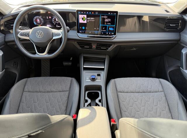 Volkswagen TIGUAN 1.5 eTSI Life Edition I Carplay I Keyless I Elek. achterklep