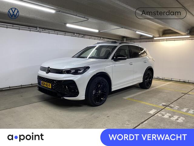 Volkswagen TIGUAN 1.5 eHybrid R-Line Edition 204PK PHEV | Verlengde garantie | Panorama dak | Trekhaak | Black Style | Matrix koplampen | Assistance pakket plus |