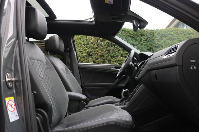 Volkswagen TIGUAN 1.4 TSI eHybrid R-Line Black Style 245PK (Panodak Sportinterieur VirtualCockpit ACC Carplay Keyless Camera IQ-Light 20InchLMV PrivacyGlass)