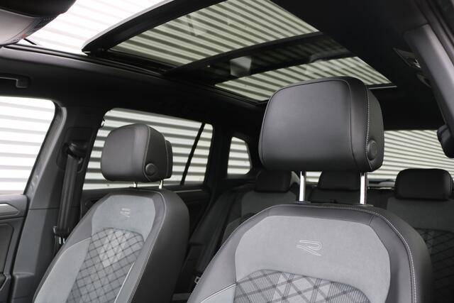 Volkswagen TIGUAN 1.4 TSI eHybrid R-Line Black Style 245PK (Panodak Sportinterieur VirtualCockpit ACC Carplay Keyless Camera IQ-Light 20InchLMV PrivacyGlass)