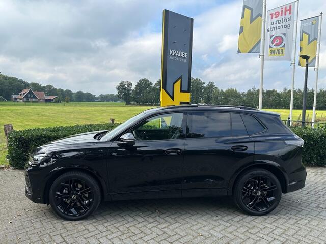 Volkswagen TIGUAN 1.5 eHybrid R-Line Edition 272pk Pano / Trekhaak / Black Style / Harman Kardon