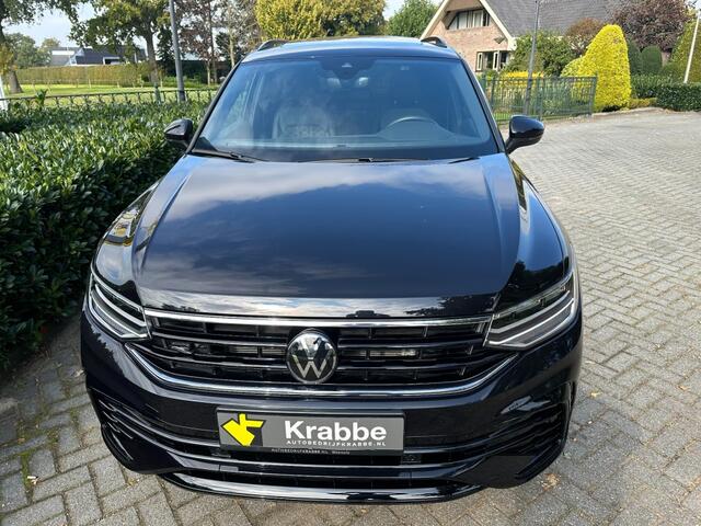 Volkswagen TIGUAN 1.5 TSI DSG7 R-Line Black Style / Pano / Winterpakket