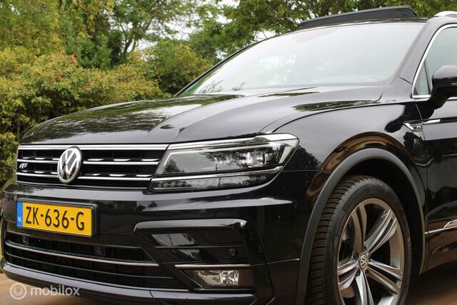 Volkswagen TIGUAN 1.5 TSI ACT Highline Business R PANO ADAPTIVE
