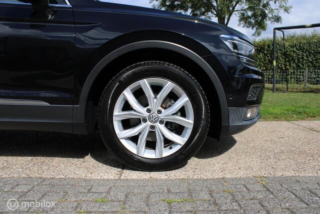 Volkswagen TIGUAN 1.4 TSI ACT Highline PANO VIRTUAL DASHBOARD