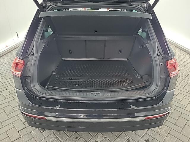 Volkswagen TIGUAN 1.5 TSI CB R-LINE ADAPT. CRUISE | VIRTUAL COCKPIT | ECC | LED