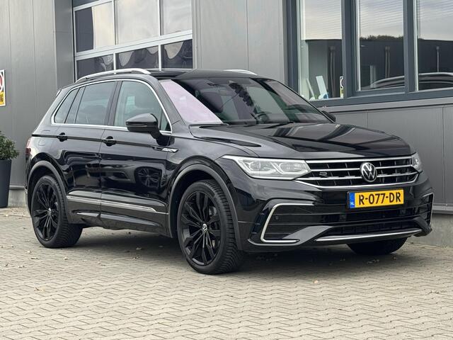 Volkswagen TIGUAN 1.5 TSI R-Line Business+ Pano | Trekhaak | 20 Inch | Camera