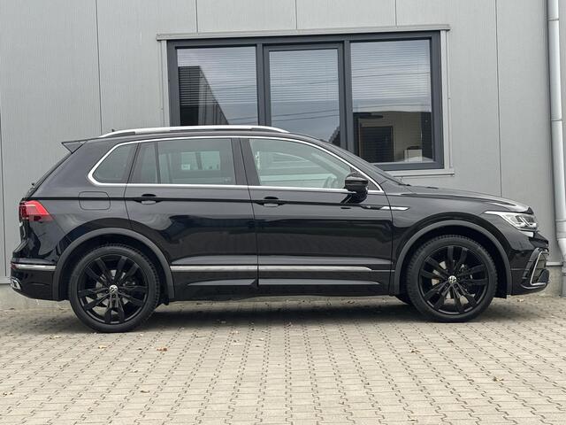Volkswagen TIGUAN 1.5 TSI R-Line Business+ Pano | Trekhaak | 20 Inch | Camera