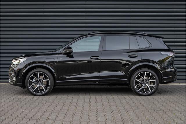 Volkswagen TIGUAN 1.5 eHybrid R-Line Pano-20''-Black