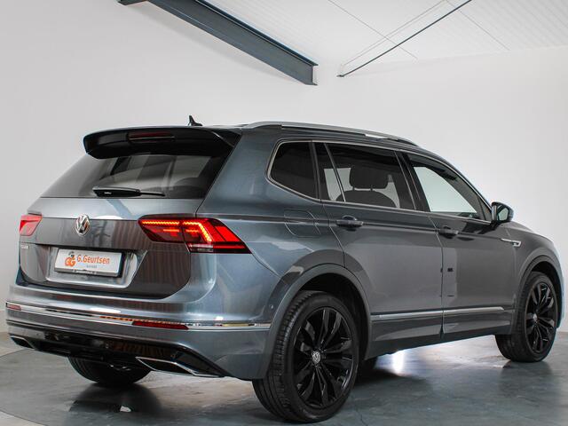 Volkswagen TIGUAN Allspace 1.5 TSI 2x R-line, Panoramadak, 7-persoons, Virtual Cockpit, Apple CarPlay / Android Auto, Stoelverwarming