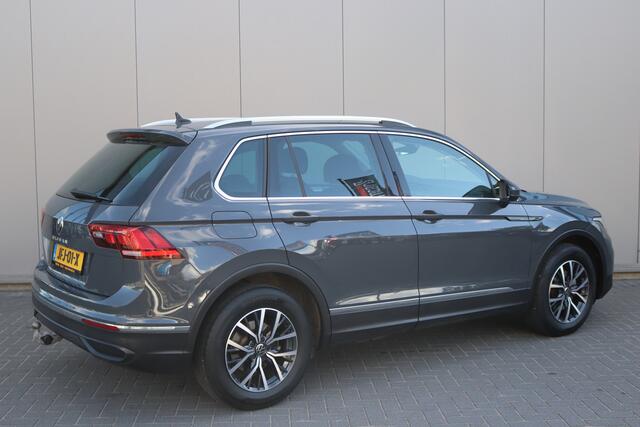 Volkswagen TIGUAN 1.5 TSI 150PK Automaat Life Trekhaak/Carplay-android/Stoelverwarming