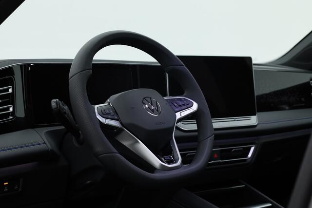 Volkswagen TIGUAN eHybrid R-Line Black Style 272pk | Pano | 360cam | Elek. Trekhaak | Massage | Stoel- Stuurverw.