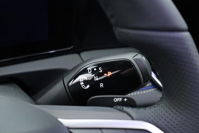 Volkswagen TIGUAN eHybrid R-Line Black Style 272pk | Pano | 360cam | Elek. Trekhaak | Massage | Stoel- Stuurverw.
