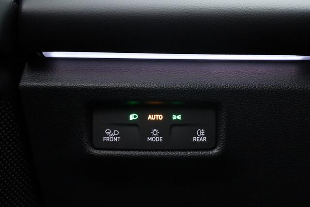 Volkswagen TIGUAN eHybrid R-Line Black Style 272pk | Pano | 360cam | Elek. Trekhaak | Massage | Stoel- Stuurverw.