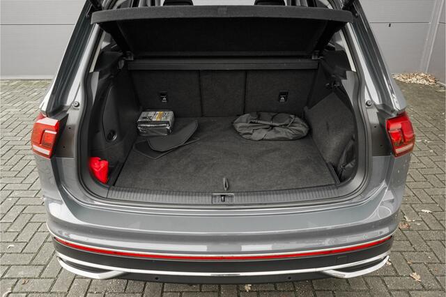 Volkswagen TIGUAN 1.4 TSI eHybrid Elegance DSG Pano ACC Camera Trekhaak