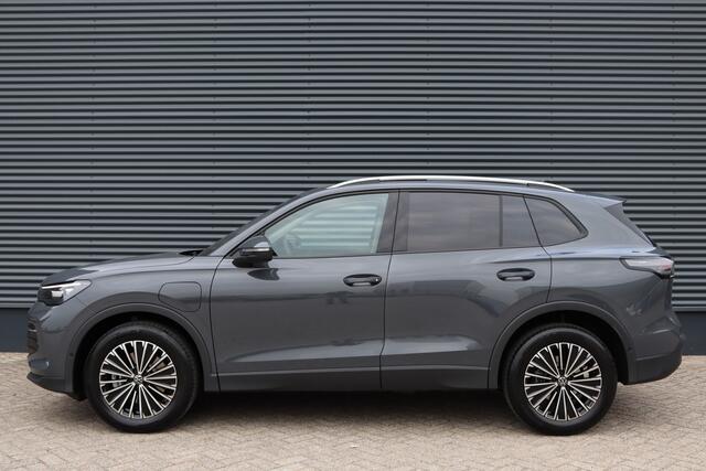 Volkswagen TIGUAN 1.5 eHybrid 204pk Edition Pano/IQ.Light/Keyless/Camera/ACC/DCC/Elek. klep/Dodehoek/trekhaak wegkl.