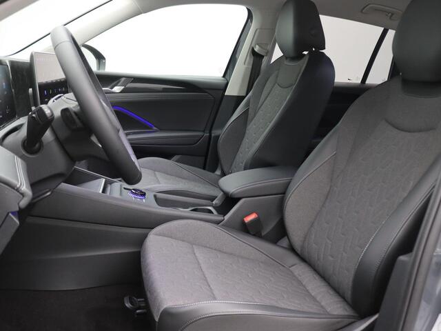 Volkswagen TIGUAN 1.5 eHybrid Life Edition 204PK DSG Trekhaak, Elektr. Achterklep, Achteruitrijcamera, Side Assist, Navi, Keyless, 17" velgen