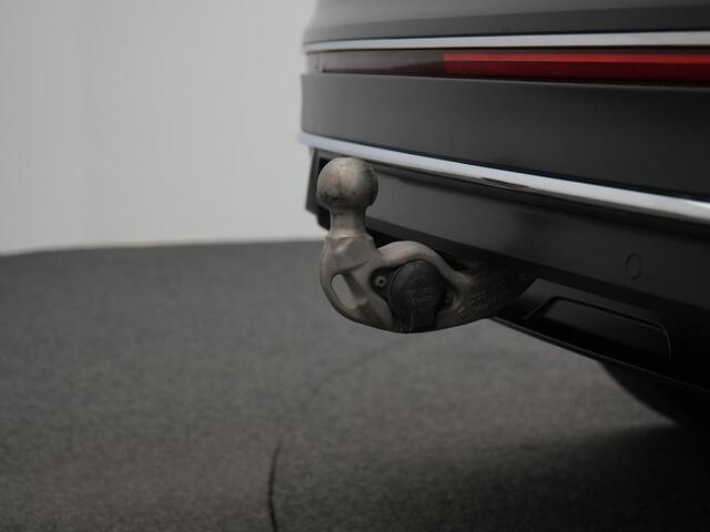 Volkswagen TIGUAN 1.4 TSI eHybrid 245 pk DSG Elegance | Panoramadak | Trekhaak | IQ Light | Achteruitrijcamera | Standkachel | Adaptive Cruise | Park Assist | Sportstoelen | 20 inch