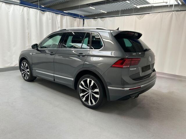 Volkswagen TIGUAN 2.0 TSI 4Motion Highline Business R 180PK Standkachel Head-UpPano Dynaudio ACC Trekhaak Leer Elk. Stoelen Memory