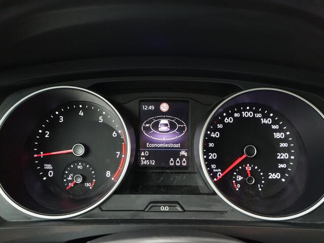 Volkswagen TIGUAN 1.5 TSI Life | 130 PK | Navigatiesysteem | Voorstoelen verwarmd | LED verlichting | Achteruitrijcamera |