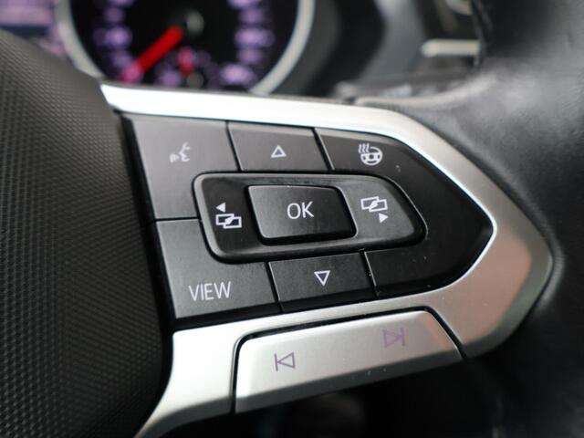 Volkswagen TIGUAN 1.5 TSI Life | 130 PK | Navigatiesysteem | Voorstoelen verwarmd | LED verlichting | Achteruitrijcamera |