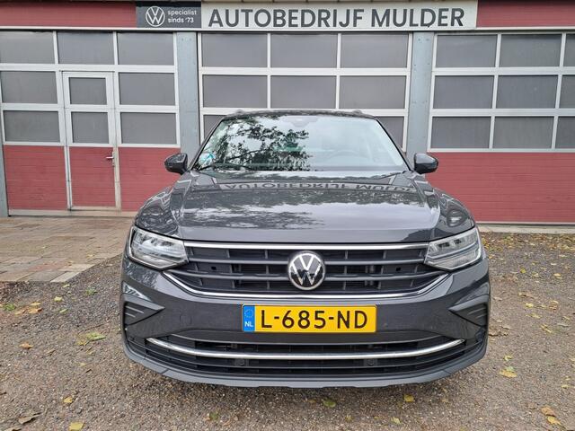 Volkswagen TIGUAN 1.5 TSI 150 Pk Highline Business Dsg-7 Stuur + stoelverw.