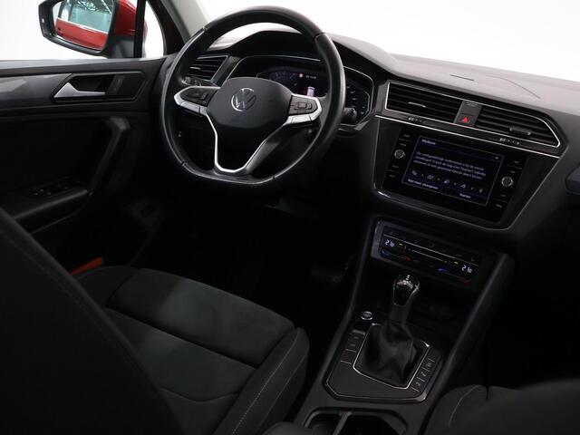 Volkswagen TIGUAN 1.5 TSI Life Business | Navigatie | LED | Digitaal Dashboard | Camera | Apple CarPlay/Android Auto | DAB | Stoelverwarming | Adaptieve CruiseControl | Ele.kofferdeksel |
