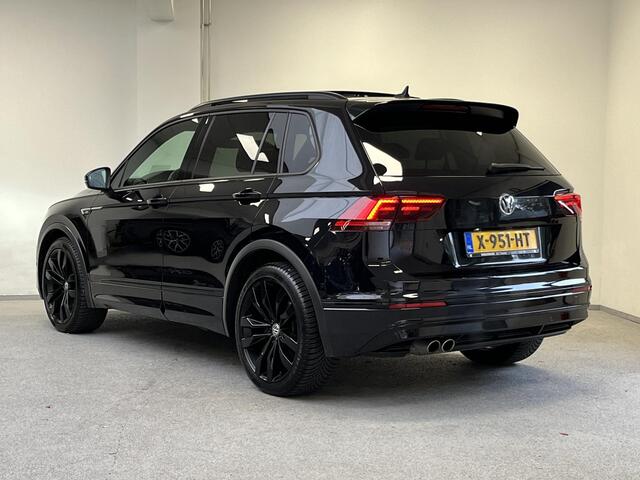 Volkswagen TIGUAN 2.0 TSI 4Motion 3x R-Line | Black Style | PANO | TREKHAAK | HEAD-UP |
