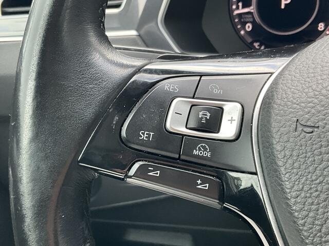 Volkswagen TIGUAN 2.0 TSI 4-Motion Highline Pano Afn.Trekhaak Dynaudio HUD Adap.Cruise Voll.Onderhouden!