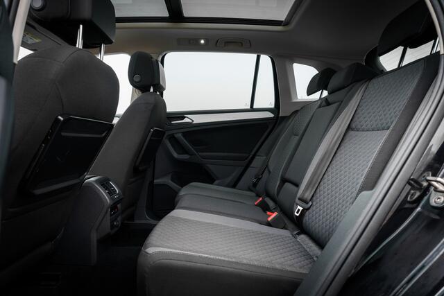 Volkswagen TIGUAN 1.4 TSI Comfortline Business | Panoramadak | LED | Cruise | Stoelverwarming | PDC