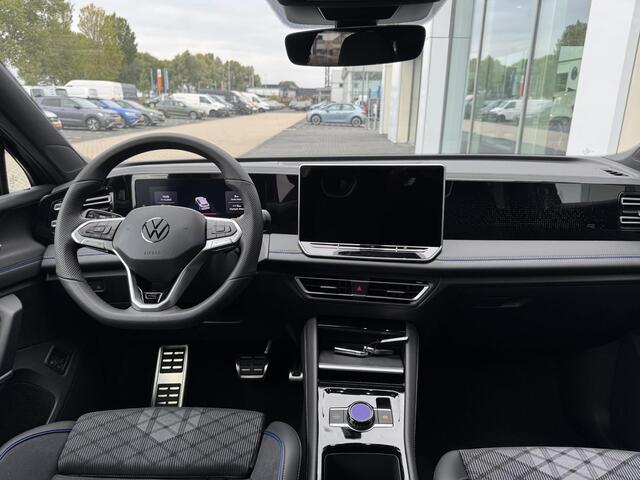Volkswagen TIGUAN R-Line Edition 1.5 eHybrid 204 PK | Trekhaak | Adaptief Onderstel | Stoel & Stuur Verwarming | Massage stoelen |