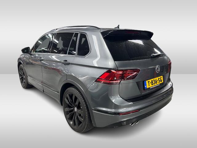 Volkswagen TIGUAN 1.5 TSI ACT Highline Business 3x R-Line / Panoramadak / Camera / Leder / 20'' / Blackpack / CarPlay / DAB / Stoelverwarming / Virtual Cockpit / ACC