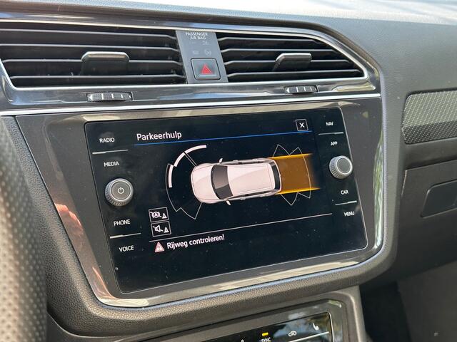 Volkswagen TIGUAN Allspace 1.5 TSI 150pk DSG R-Line Business 5P. Navigatie Trekhaak