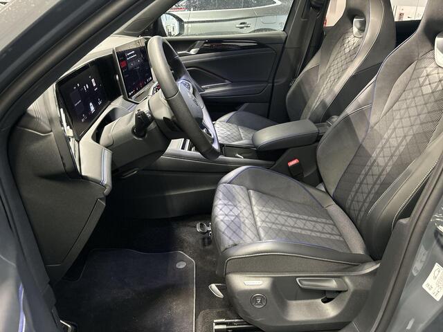 Volkswagen TIGUAN 1.5 204pk DSG eHybrid R-Line Edition · 360 Camera · Apple/Android Car Play · Panoramadak · Keyless · Elek. Trekhaak · Massage · Matrix LED · 20'' Inch · Garantie t/m 29-06-2029 of 100.000km