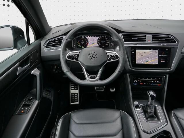 Volkswagen TIGUAN 1.4 TSI eHybrid R-Line ** IQ LIGHT, VIRTUAL, LEDER, TREKH, 20-inch LMV, ACC, WINTER ** 1e EIG - Slechts 64.250km. ** ** INFORMEER OOK NAAR ONZE AANTREKKELIJKE FINANCIAL-LEASE TARIEVEN **