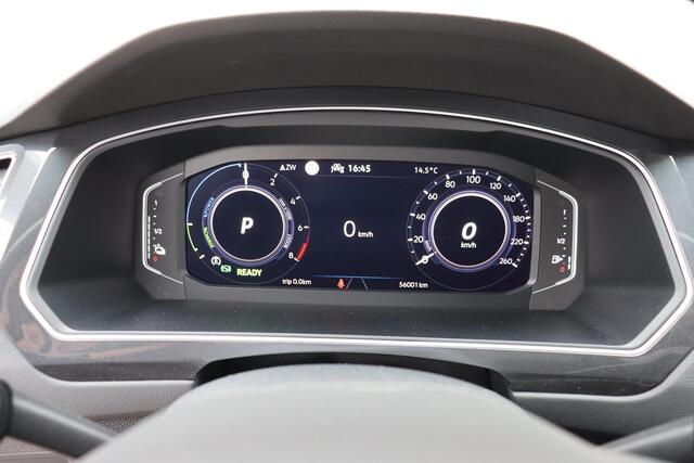 Volkswagen TIGUAN 1.4 TSI eHybrid Business+