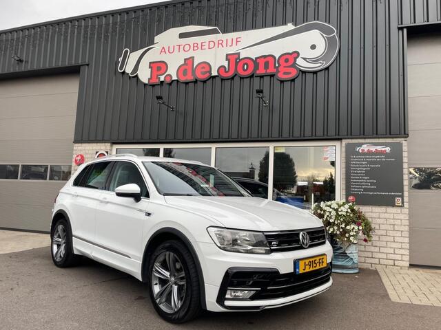Volkswagen TIGUAN 1.4 TSI R-LINE, Trekhaak, Carplay, ACC/Laneassist, Verschuifbare achterbank