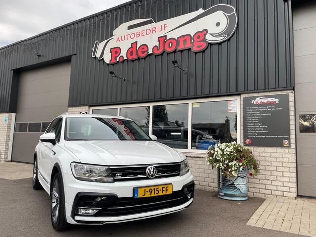 Volkswagen TIGUAN 1.4 TSI R-LINE, Trekhaak, Carplay, ACC/Laneassist, Verschuifbare achterbank