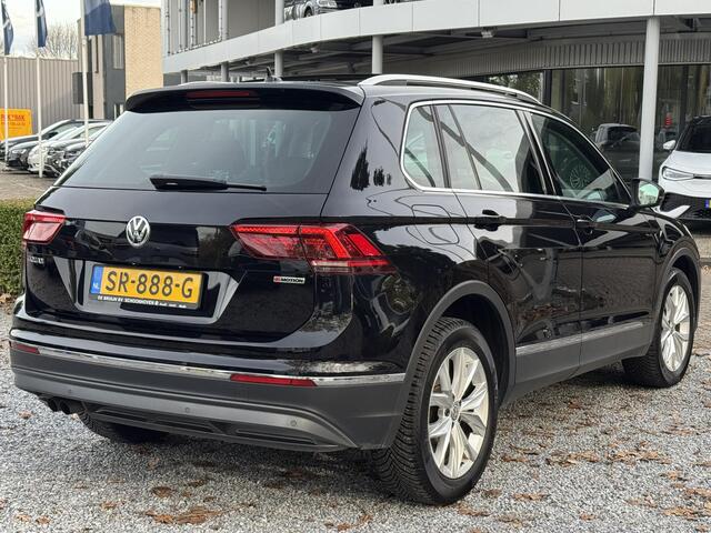Volkswagen TIGUAN 1.4 TSI 150pk DSG 4M Highline (Pano,Trekhaak,Virtual,Led)