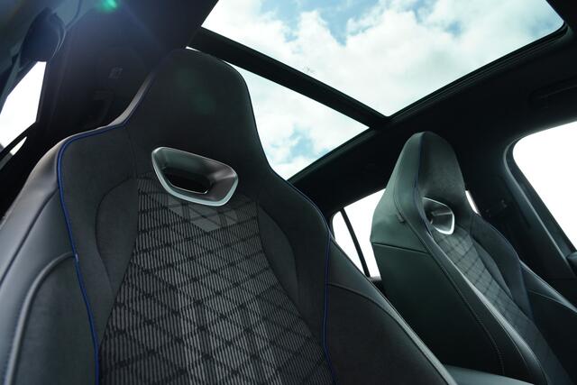 Volkswagen TIGUAN 1.5 eHybrid R-Line Edition 272 PK Panoramadak/IQ-Light/360Camera