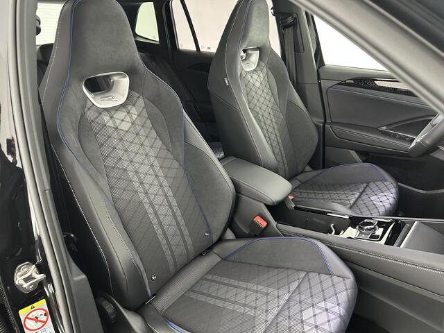 Volkswagen TIGUAN 1.5 272pk eHybrid R-Line Edition Black Style Trekhaak Camera Panoramadak Stoelverwarming Massage Carplay