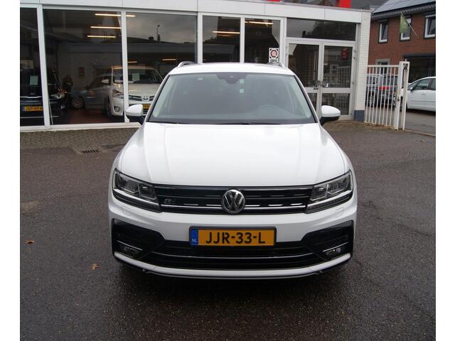 Volkswagen TIGUAN 1.4 TSI Comfortline R-Line pakket,Navi,Trekhaak,Clima,Cruise,Carplay,RIJKLAARPRIJS!!