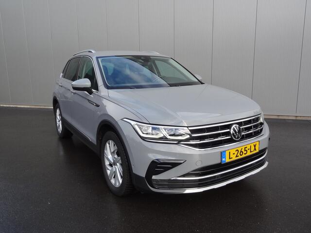 Volkswagen TIGUAN 1.5 TSI Elegance | VIRTUAL DASH | TREKHAAK | CAMERA | NAVI | STOELV