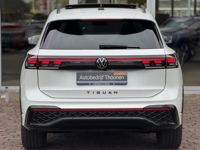 Volkswagen TIGUAN 1.5 eHybrid R-Line Business Trekhaak | 360° camera | Pano