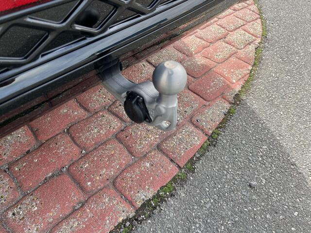 Volkswagen TIGUAN 1.5 TSI 110kW DSG R-Line | 150Pk | Leder | Pano dak | HUD | Trekhaak | ERGO Active | Verwarmde/gekoelde Sportstoelen