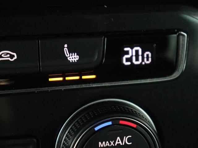 Volkswagen TIGUAN 1.5 TSI Comfortline | Panoramadak | Stoelverwarming | Massage | Adaptive cruise | Carplay | Navigatie | Parkeerhulp