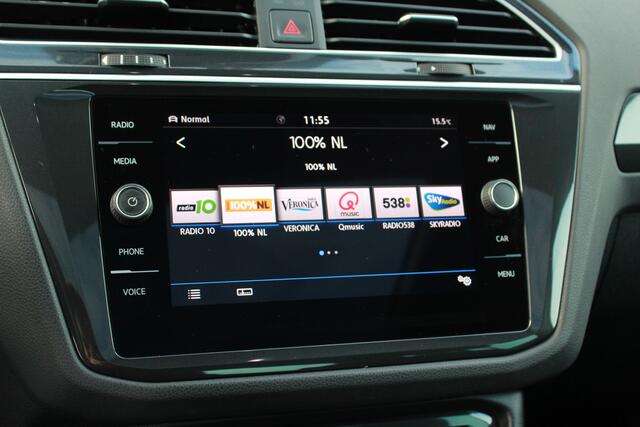 Volkswagen TIGUAN 1.5 TSI ACT Highline Business R | Pano | Trekhaak | Automaat |