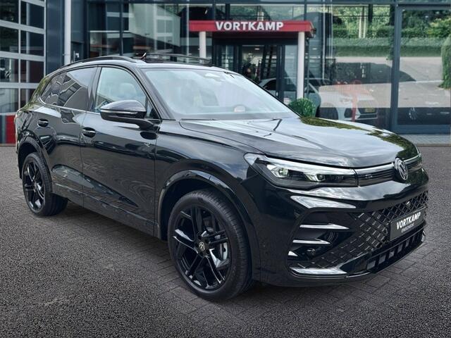 Volkswagen TIGUAN 1.5 TSI e-HYBRID 272 PK R-LINE 2026 MODEL!! PANO-DAK/CAMERA/TREKHAAK/HenK/HUD/LEDER/MEMORY
